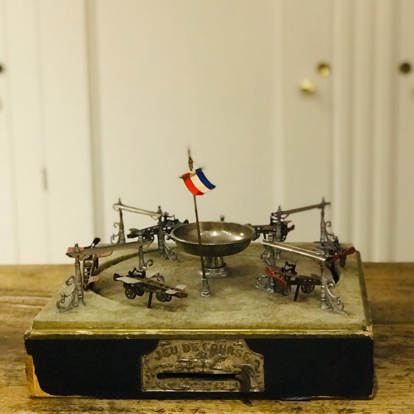 Antique Jeu de Course gambling game - Harold&Charles