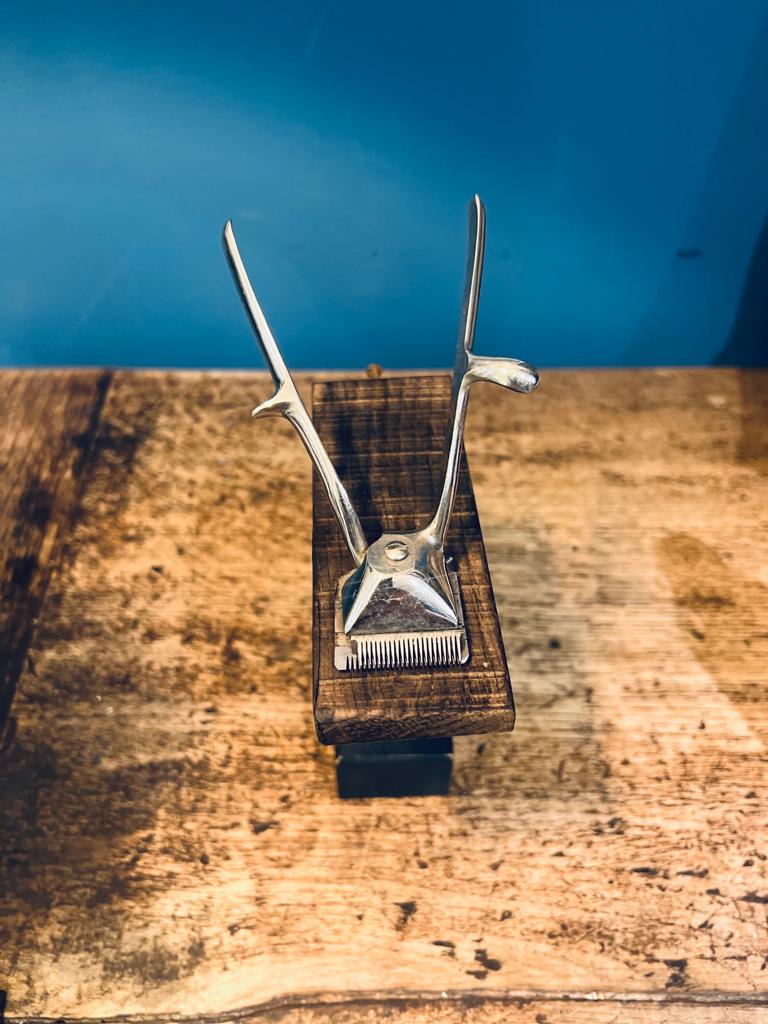 A Vintage Barber Clipper Deer by  Matt Brown Makes