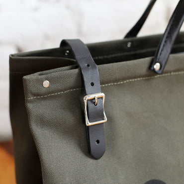 ESCAPE Canvas Utility Bag  Olive Green | Forestbound Bags